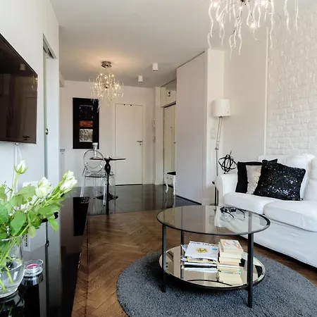Luxury In The Old Town Appartamento